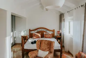 Casa de Ensueno Sleeps 8 with Pool - Image 4