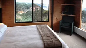 GRANDVIEWHAUS MT VICTORIA - Image 2