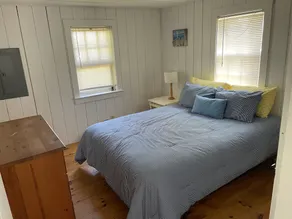 Sea views steps to Ridgevale Beach - Airy Cottage. Modern Amenities. Pet.linen - Image 5