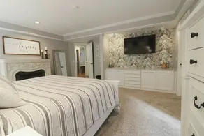 Classy, Spacious Home, Family Friendly, 3 bed 2 bath W/ Hot Tub!  - Image 3