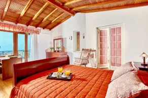 Villa Karteros with private swimming pool - Five Bedroom Villa, Sleeps 11 - Image 2