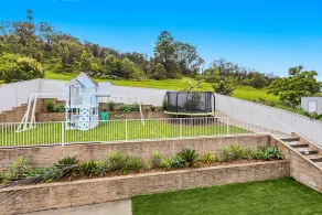Luxury 5-Bedroom Family Retreat | Heated Resort Pool, Waterslide & Lake Views - Image 2