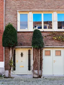 Brussels: Elegant Townhouse With Garden - Image 5
