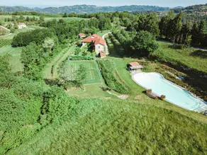 Grand Villa med full karaktär - Image 5