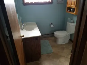 Its a Grape Life Renters Paradise, Keuka Lake East Side, level lot, pebble beach - Image 3