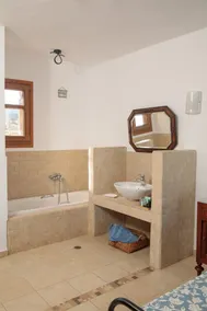 Apiliotis sunrise beach villa - Image 4