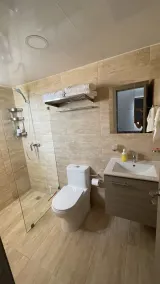 Lovely & Clean 3 Bedrooms Apartment with parking close to the Beach - Image 4