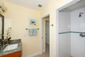Waterfront Florida Keys, Tarpon Basin. Discounts for 2 or more month stay. - Image 3