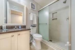 Gorgeous 3 bed 2 bath condo with pool near beach - Image 2