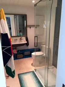 Recién renovado, modernizado, Water's Edge Cottage. - Image 3