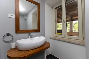 Villa Viscum in Central Istria for 8 persons with large garden - pet friendly - Image 2