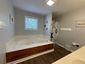Hatteras Hideaway 3 Bedroom Cottage by RedAwning - Image 3