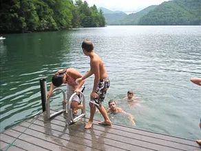Direct Lakefront 5BR/ 4B Spectacular Mt & Lake front Views - Satellite and Wifi - Image 2
