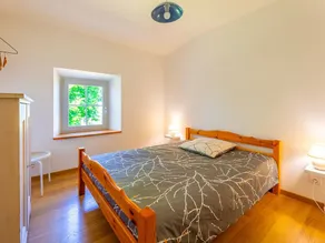 Gîte rénové au calme avec Parking privé et Wifi gratuit à Saint-Étienne-Lardeyrol - Image 2