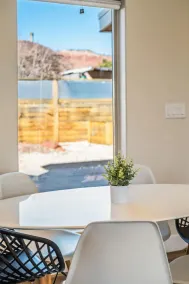 Timber & Tin G 2Bed 2Bath w Pool & Rooftop Deck - Image 4