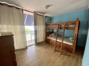 Beach Front Townhouse Next To Embassy Suite Hotel - Image 4