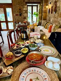 Azra konuk evi restoran - Image 3