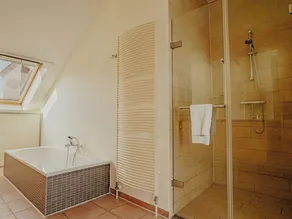 Bel appartement pour 4 personnes avec WIFI, TV, balcon et animaux admis - Image 3