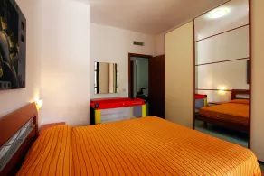 Appartement avec piscine, 2 chambres au bord de la MER, Wi-Fi, A/C, Terrasse, - Image 4