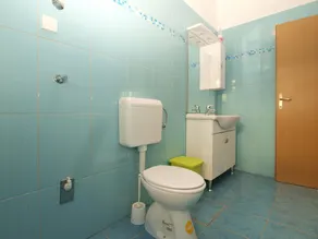 Holiday apartment with air conditioning - Image 2