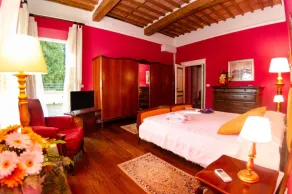 Villa in Uzzano with Private Pool & Garden - Image 2
