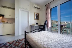 Souda bay Penthouse - Image 4