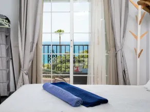 Agréable appartement pour 2 personnes avec climatisation, piscine, WIFI, TV, patio et animaux admis - Image 4
