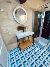 \"Den uventede\" duplex med udsigt i det historiske centrum - Image 3