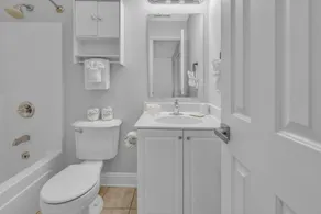 Spacious 2 BR Retreat- Island Palms C1 - Image 4
