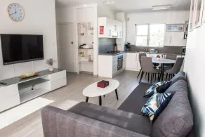 Lotus Stay Manly - Apartment 29C - Image 5