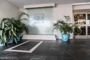 On sand!! Fort Lauderdale by the Sea Beach, Ocean Manor Resort condo-hotel Pool - Image 3