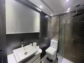 Cozy studio with private Pool and Bar modern amentities perfect for relaxation. - Image 2