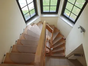 Ferienhaus für 8 Gäste mit Pool, Kamin, Spielplatz, großer Garten - Image 3