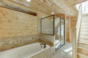 Remodeled Spacious Cabin Near Helen, Georgia - Image 4