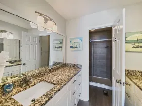 On the Beach - 2 Br townhouse by RedAwning - Image 4
