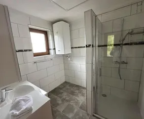 Holiday Apartment \"Haus Weitblick 1\" near Slopes with Private Terrace & Wi-Fi - Image 2