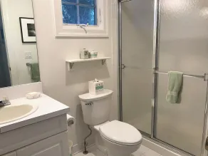 Pretty East Hampton Village Fringe - Hansom Hills - pool & private! - Image 3