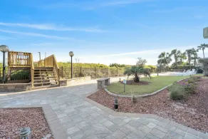 Sea Winds 403 - Ocean Front 3 Bedroom Condo - Accommodates 8 - Image 4