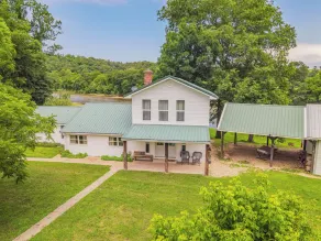 \"The Farmhouse” at Mimosa Riverside Ranch - Image 4