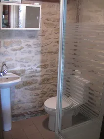 Smukt stenlandskab med stor privat swimmingpool og fantastisk udsigt - Image 4