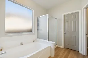 Discover the magic of Surprise & Phoenix in this contemporary home - Image 4