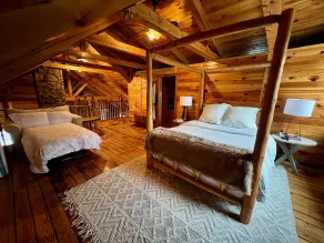 Spacious & Charming Cabin - Close to Ski/Lakes! - Image 5