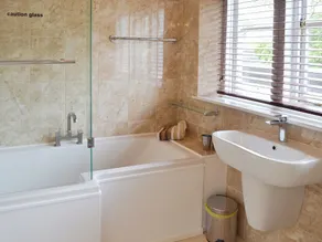 2 bedroom accommodation in Tehidy Park, near Camborne - Image 4