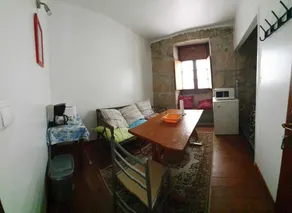 Casa dos Caseiros - Porta 4 - Image 3
