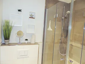 Sunny, well-kept apartment on the 1st floor. - Image 4