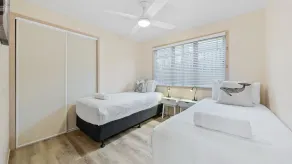 Dawn by Discover Stradbroke,  Budget and pet friendly. - Image 4