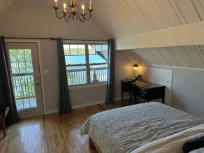 2025 Vacation Rental of the Year cottage completely surrounded by water! - Image 4