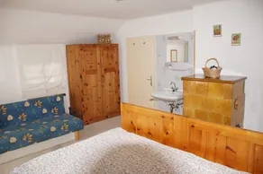 Cozy cottage in a quiet location and wonderful views - Image 4