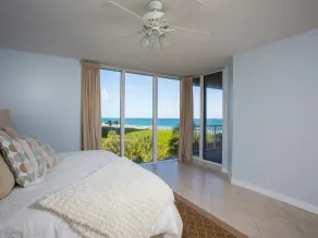 Famille Propriété Florida Oceanfront Condo - Image 5