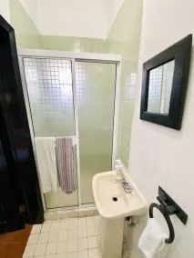 Jaguar Studio - 1 double-bed, kitchen & terrace - Image 2